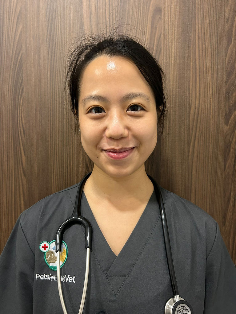 Dr Esther Lee